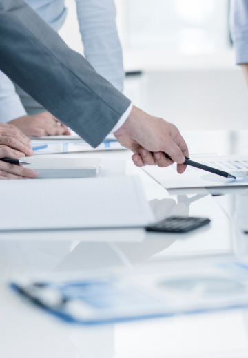 Fortaleciendo el Gobierno Corporativo: Requisitos Legales y Mejores Prácticas